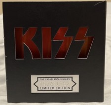 KISS The Casablanca Singles 1974-1982 Die Cut Box Set 2012 Color Vinyl Masks  comprar usado  Enviando para Brazil