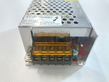 Alimentatore stabilizzato 220v usato  Poggibonsi