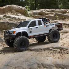 Axial AXI-1375T1 1/10 SCX10 III Base Camp 4X4 Rock Crawler escovado RTR, branco comprar usado  Enviando para Brazil