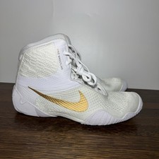 Imperfections nike tawa for sale  Bensenville