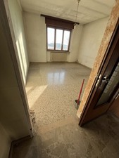 Piastrelle marmo usato  Bollengo