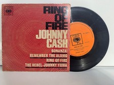 Ring Of Fire, Johnny Cash - 45 discos de vinil, tocados e em bom estado comprar usado  Enviando para Brazil