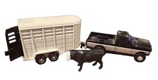 Caminhão picape Ertl Farm Country Ford F-250 4x4 com reboque de gado e vaca comprar usado  Enviando para Brazil