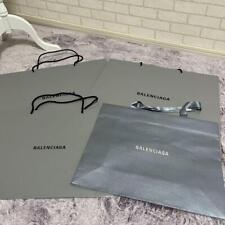 Balenciaga authorized shopper d'occasion  Expédié en Belgium