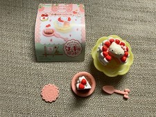  Sanrio Hello Kitty Re-Ment Miniaturas Sobremesa Loja de Bolos # 8 Bolo de Aniversário  comprar usado  Enviando para Brazil