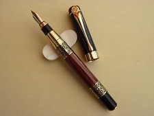 Superbe stylo plume d'occasion Superbe stylo plume d'occasion  Arras