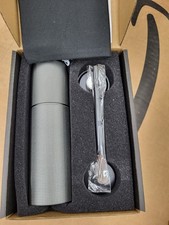 moino de cafe comprar usado  Enviando para Brazil