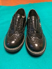 Scarpe vernice nera usato  Italia
