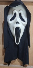 Maschera vintage ghostface usato Maschera vintage ghostface usato  Pesaro