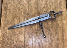 DIVISÓRIAS DE MOLA VINTAGE WW2 A J JUBB 7” FLECHA LARGA DATADA DE 43 ENGENHEIROS FERRAMENTAS ANTIGAS, usado comprar usado  Enviando para Brazil