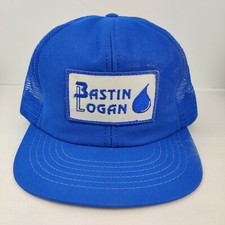 Usado, Boné Snapback Chapéu Caminhoneiro Vintage FEITO NOS EUA Basting Logan Óleo Gás Patch comprar usado Usado, Boné Snapback Chapéu Caminhoneiro Vintage FEITO NOS EUA Basting Logan Óleo Gás Patch comprar usado  Enviando para Brazil