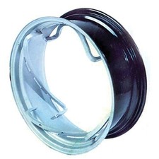 Rear rim 4 for sale  Lake Mills