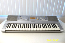 Yamaha YPT-300 61 teclas teclado sensível ao toque piano sintetizado frete grátis comprar usado  Enviando para Brazil