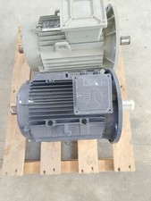 Motore elettrico 380 usato  Dozza