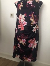 Modisches kleid christian gebraucht kaufen  Köln