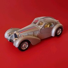 Bugatti atlantic 1936 usato  Salerno