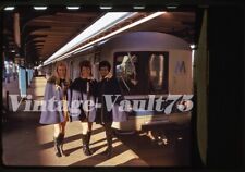 ORIGINAL SLIDE LIRR LONG ISLAND RAILROAD M-1 METRO MINI MAIDS NY KODACHROME 1973 comprar usado  Enviando para Brazil