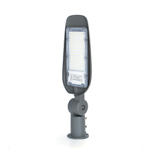 Lampione stradale led usato  Italia