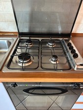 Cucina completa elettrodomesti usato  Morimondo