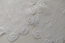 Weiße deckchen val gebraucht kaufen Weiße deckchen val gebraucht kaufen  Apen