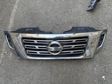 Genuine nissan navara for sale  BRADFORD