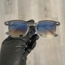 Óculos de sol Ray-Ban RB2298 HAWKEYE 1355/3F cinza em lentes azuis transparentes 52 mm comprar usado Óculos de sol Ray-Ban RB2298 HAWKEYE 1355/3F cinza em lentes azuis transparentes 52 mm comprar usado  Enviando para Brazil