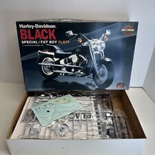 Harley-Davidson Fat Boy Black Special modelo plástico 1/12 novo na caixa comprar usado  Enviando para Brazil