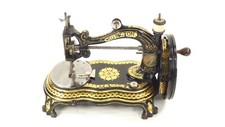 UAU!!! Rara máquina de costura THE WELLINGTON 1878 máquina de costura máquina de costura a Coudre comprar usado  Enviando para Brazil