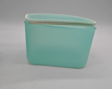 Tupperware quadrobehälter vor gebraucht kaufen Tupperware quadrobehälter vor gebraucht kaufen  Gaukönigshofen