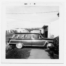 lado do passageiro de 1956 Ford Country Squire Station Wagon na garagem* foto antiga comprar usado lado do passageiro de 1956 Ford Country Squire Station Wagon na garagem* foto antiga comprar usado  Enviando para Brazil