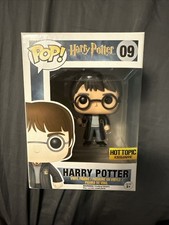 Funko pop serie usato  Spedire a Italy