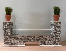 Breyer Stone Wall Jump #2011 com vasos de plantas de terracota - 2000-2011 comprar usado  Enviando para Brazil