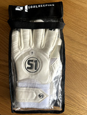 Goalkeeper gloves size for sale  EDGWARE