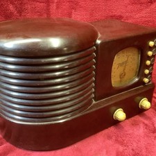 Antigo Antigo ZENITH BEEHIVE MODELO 5R312 TUBO DE BAQUELITE AM RÁDIO MESA comprar usado Antigo Antigo ZENITH BEEHIVE MODELO 5R312 TUBO DE BAQUELITE AM RÁDIO MESA comprar usado  Enviando para Brazil