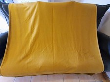 Rideau velours doré d'occasion  Vivonne