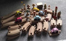 Wooden road track for sale  BUCKINGHAM