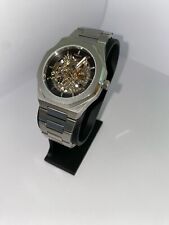 Support présentoir montre d'occasion  Amboise