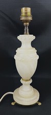 White solid marble d'occasion  Expédié en Belgium