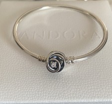 Pandora bracciale cerchio usato  Italia