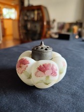 Agitador floral antigo Mount Washington -- vidro leitoso em forma de tomate  comprar usado Agitador floral antigo Mount Washington -- vidro leitoso em forma de tomate  comprar usado  Enviando para Brazil