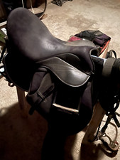 Selle équitation cuir d'occasion  Toulon-