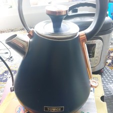 Quality pyramid kettle for sale  LONDON