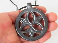 Pendentif artisanal rond d'occasion  Sennecey-le-Grand