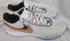 Nike lebron sneakers for sale  Chicago