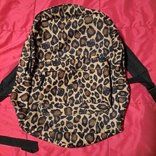Mochila Sanrio Loungefly Hello Kitty Face estampa de leopardo 2013 em excelente estado usado comprar usado  Enviando para Brazil