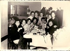 Amiche ragazze durante usato  Albenga
