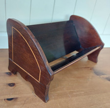 Cocho de livros incrustado de mogno antigo, prateleira eduardiana, rack, descanso, boktrough comprar usado Cocho de livros incrustado de mogno antigo, prateleira eduardiana, rack, descanso, boktrough comprar usado  Enviando para Brazil