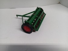 Slik Toys 1/16 Oliver Superior broca de grãos nº. 9837 comprar usado Slik Toys 1/16 Oliver Superior broca de grãos nº. 9837 comprar usado  Enviando para Brazil