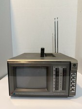 Usado, Antigo Espaço General Electric Televisão Colorida com Rádio AM/FM 7-7650B Funciona comprar usado  Enviando para Brazil