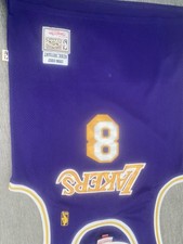 Camiseta Kobe Bryant Mitchell And Ness 1996-1997 Purple Lakers comprar usado Camiseta Kobe Bryant Mitchell And Ness 1996-1997 Purple Lakers comprar usado  Enviando para Brazil